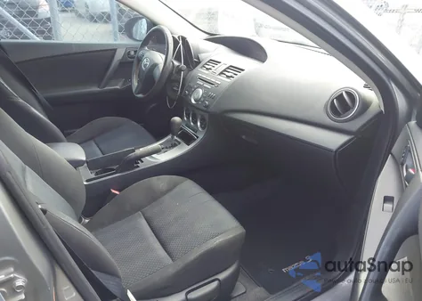 2010 Mazda Mazda3 I Sport из США, поврежденный, VIN JM1BL1SF2A1219187